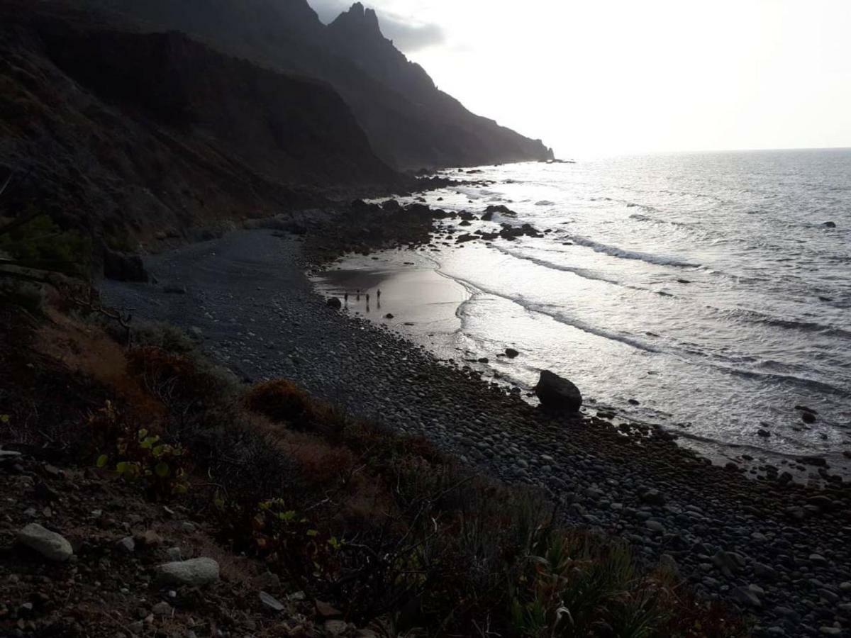 Oasis Atlantico: Rincon Secreto Al Pie De Los Senderos Azano Kültér fotó