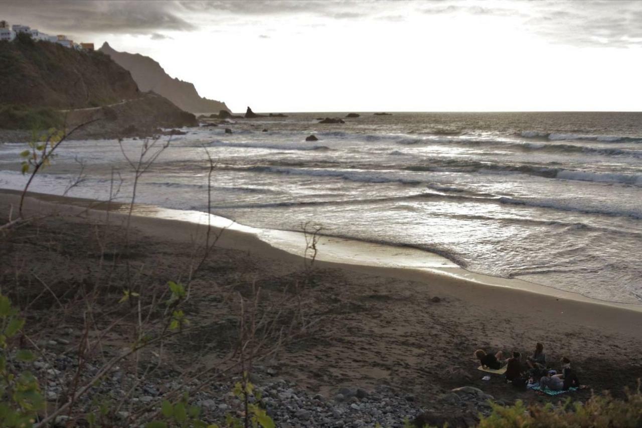 Oasis Atlantico: Rincon Secreto Al Pie De Los Senderos Azano Kültér fotó